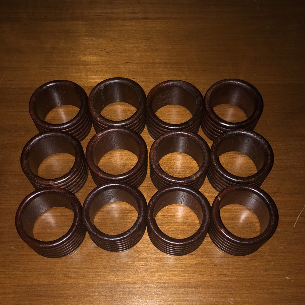 Wood napkin rings (12) - Picture 2 of 3